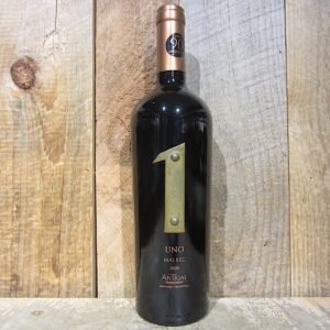 Antigal Uno Malbec 750ml